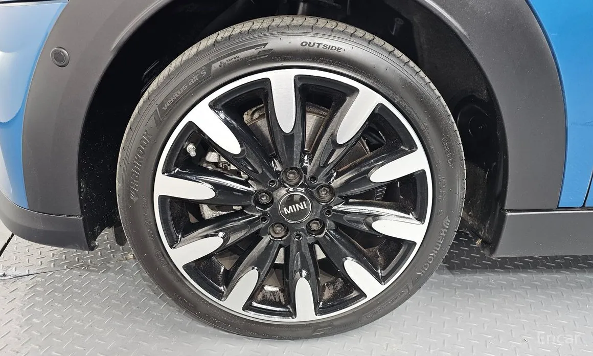 Фото 5 - Mini Cooper