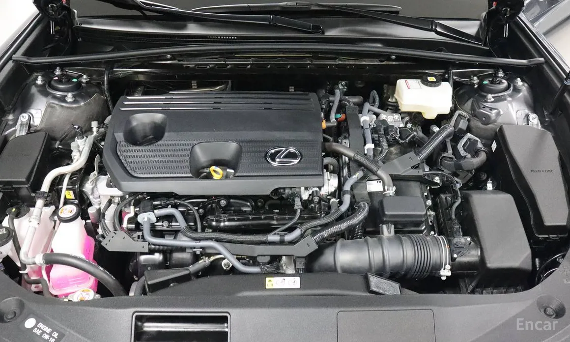 Фото 6 - Lexus ES