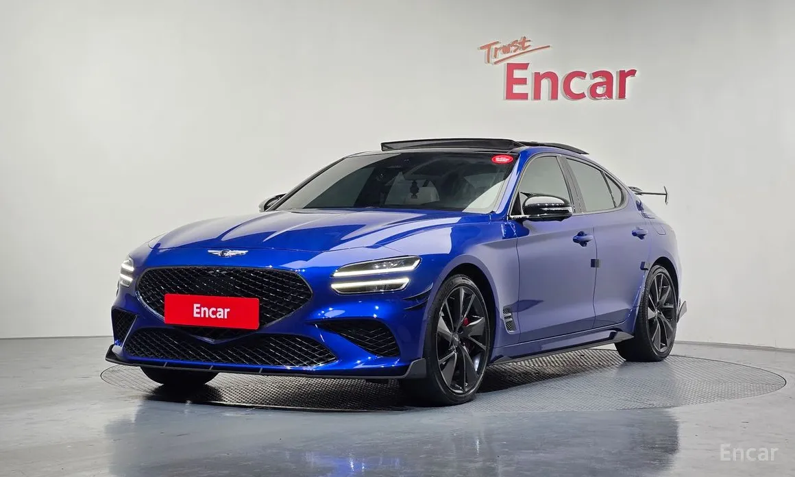 Фото 1 - Genesis G70