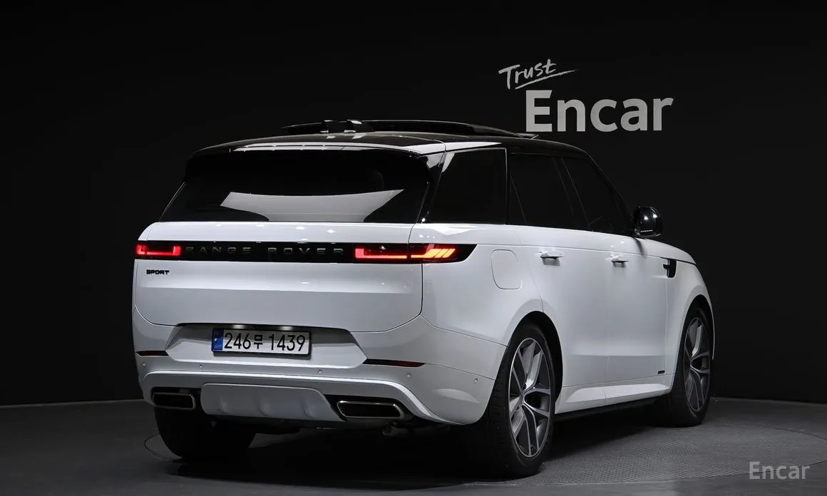 Фото 2 - Land Rover Range Rover Sport