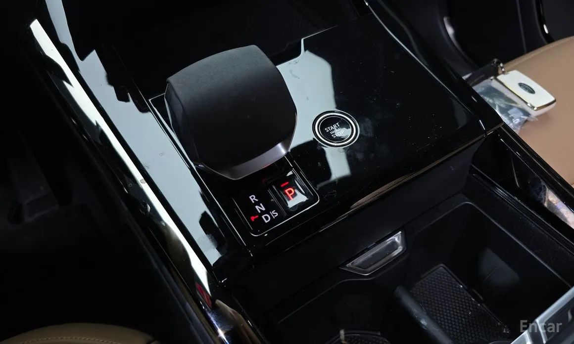 Фото 9 - Land Rover Range Rover Sport