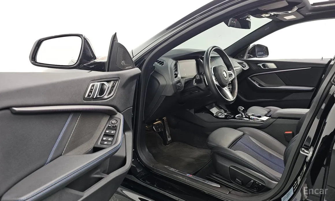 BMW 2 Series 2020 220i M Sports