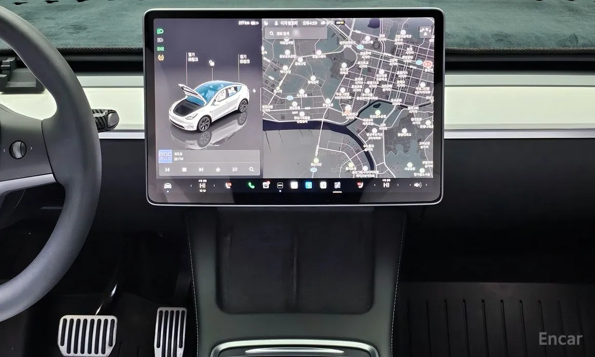 Фото 19 - Tesla Model Y