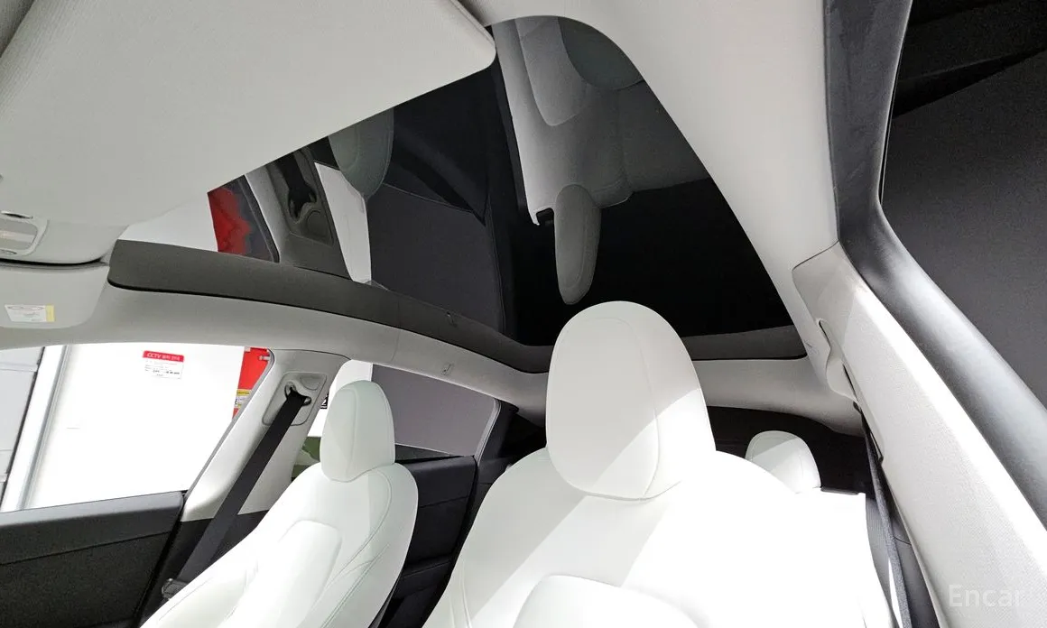 Фото 20 - Tesla Model Y