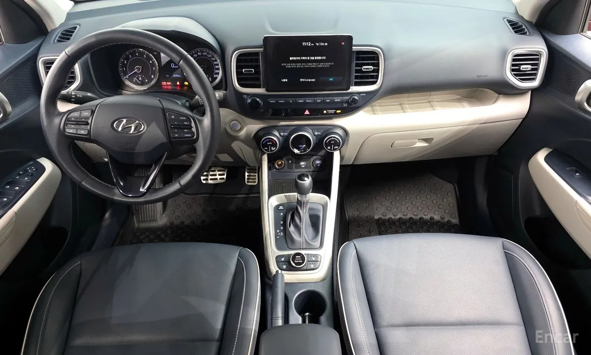 Фото 7 - Hyundai Venue