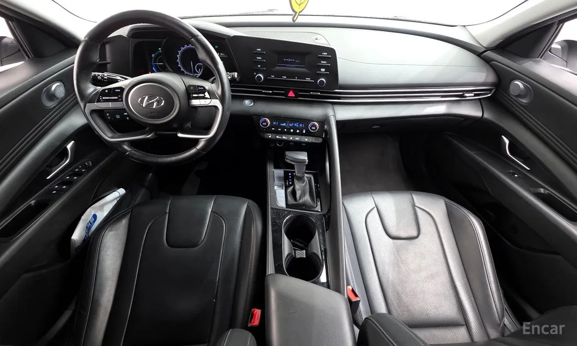 Фото 7 - Hyundai Avante