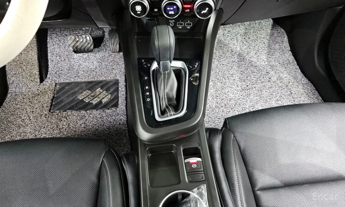 Фото 9 - Renault XM3