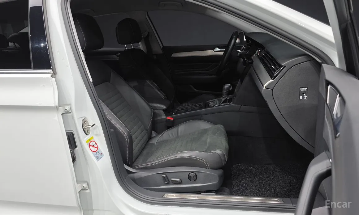 Фото 11 - Volkswagen Passat