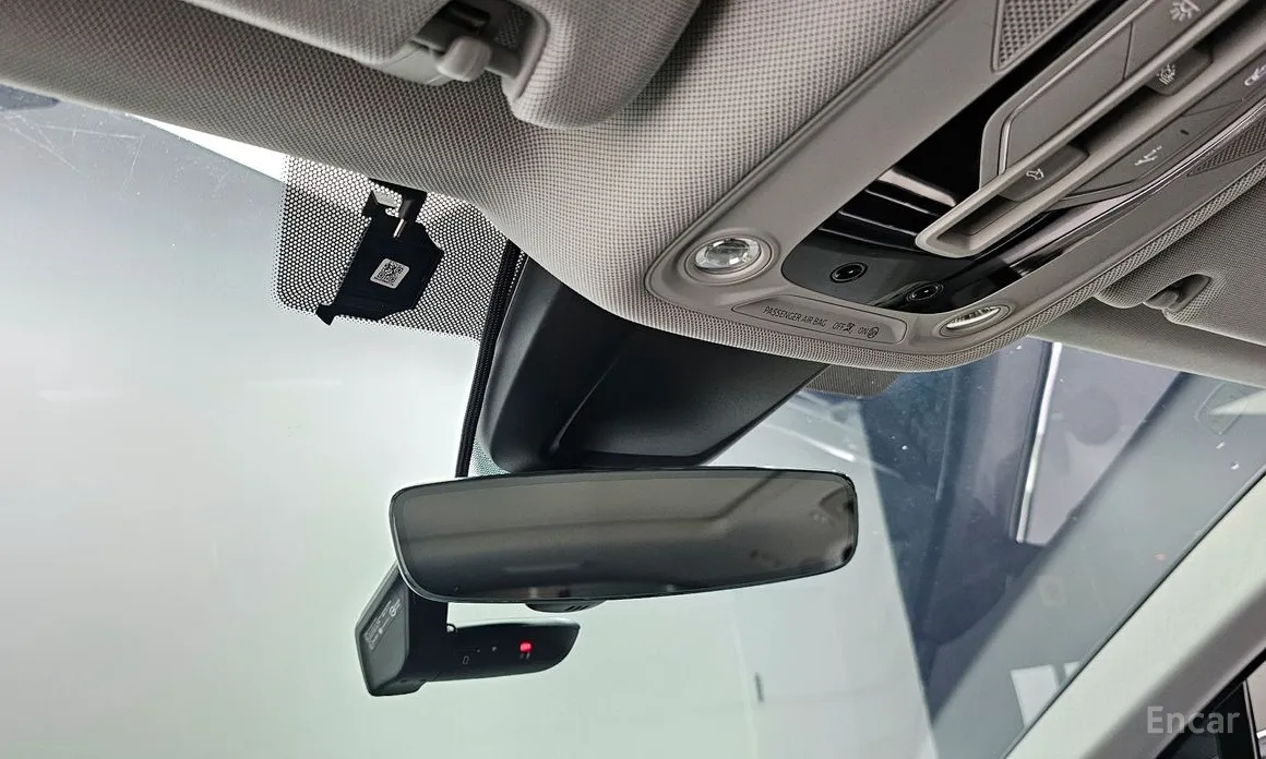 Фото 18 - Audi Q7