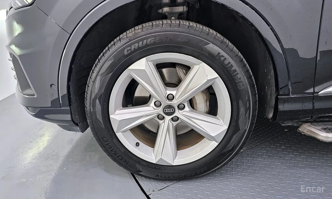 Фото 5 - Audi Q7