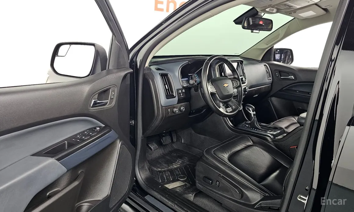 Фото 12 - Chevrolet Colorado