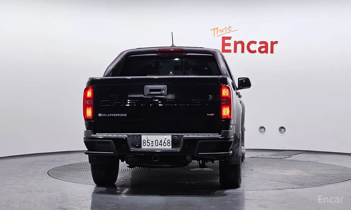 Фото 4 - Chevrolet Colorado