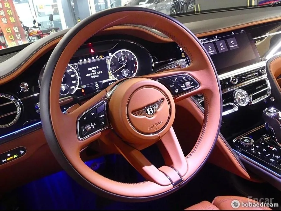 Фото 15 - Bentley Flying Spur