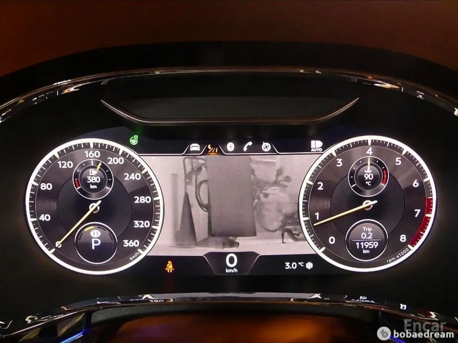 Фото 17 - Bentley Flying Spur