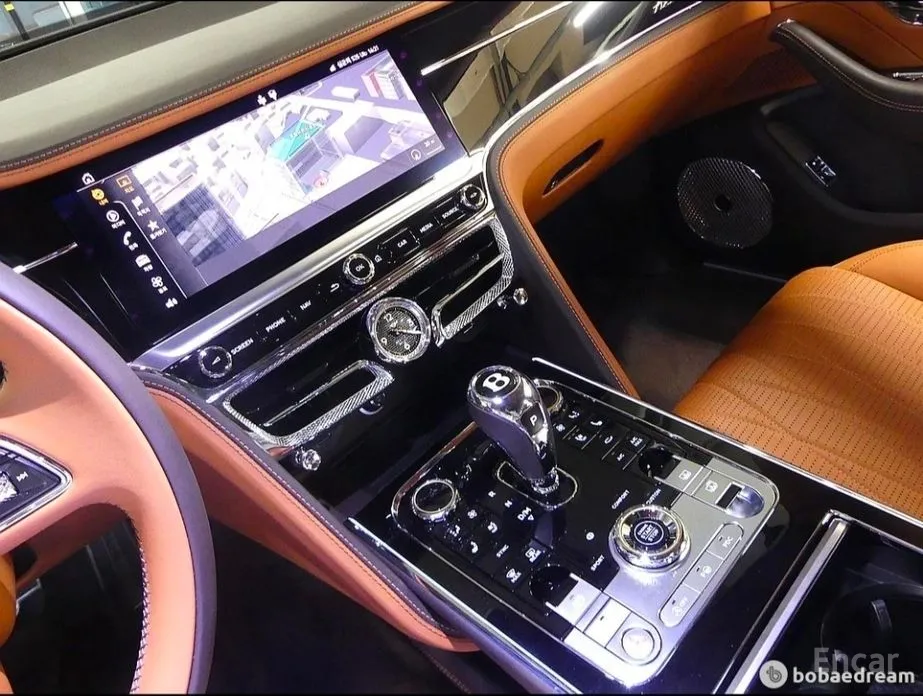 Фото 18 - Bentley Flying Spur