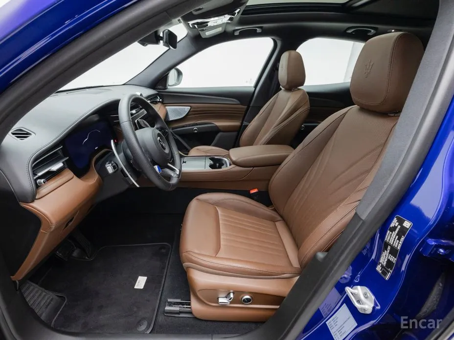 Фото 10 - Maserati Grecale