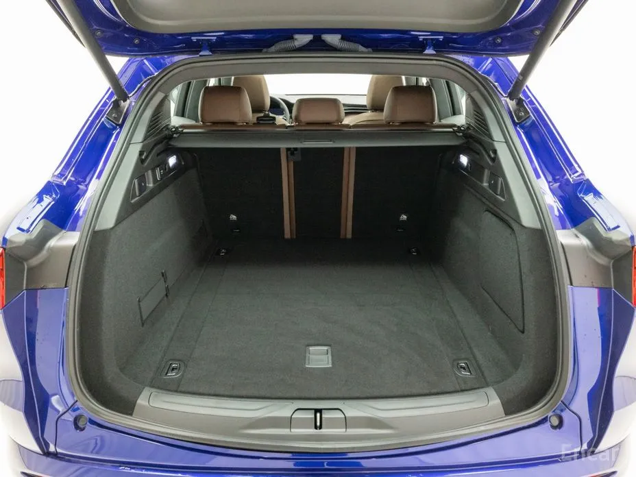 Фото 19 - Maserati Grecale