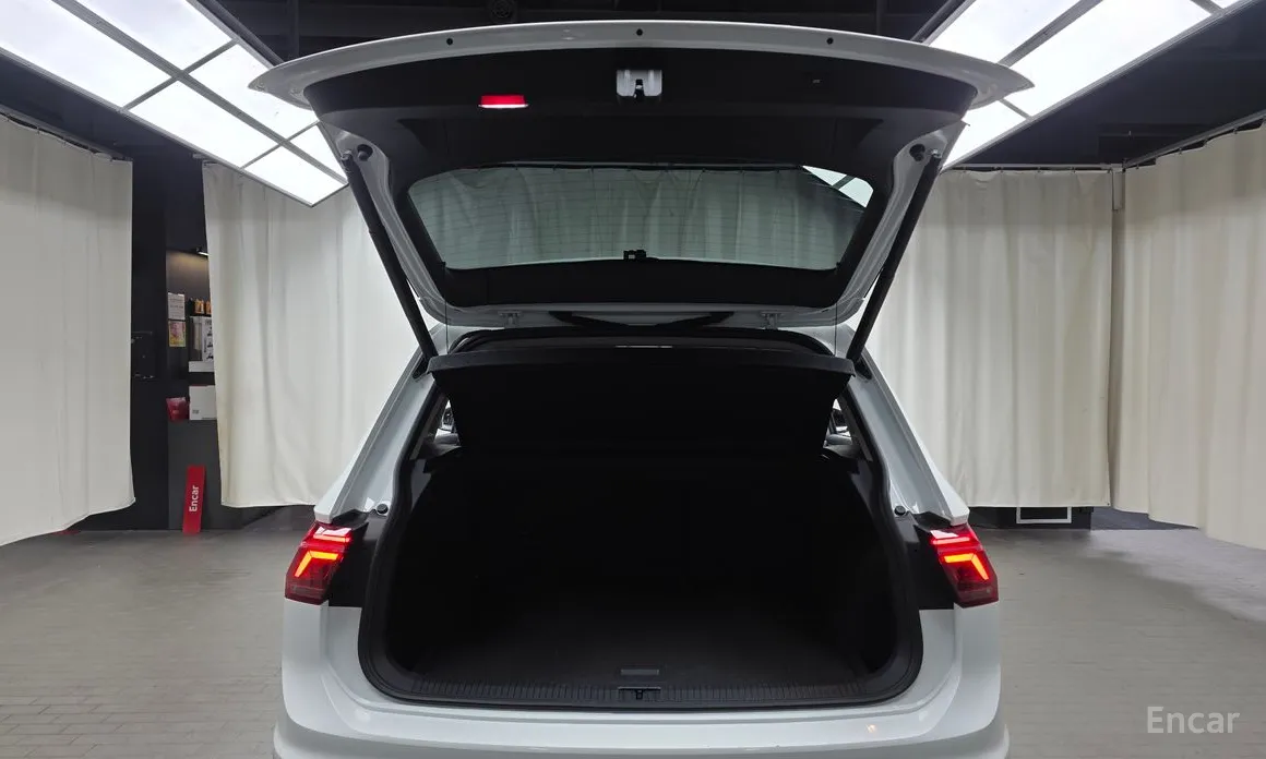 Фото 20 - Volkswagen Tiguan