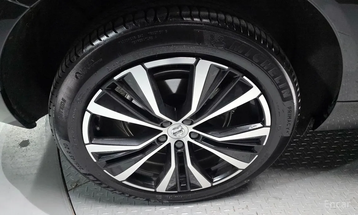 Фото 5 - Volvo XC60