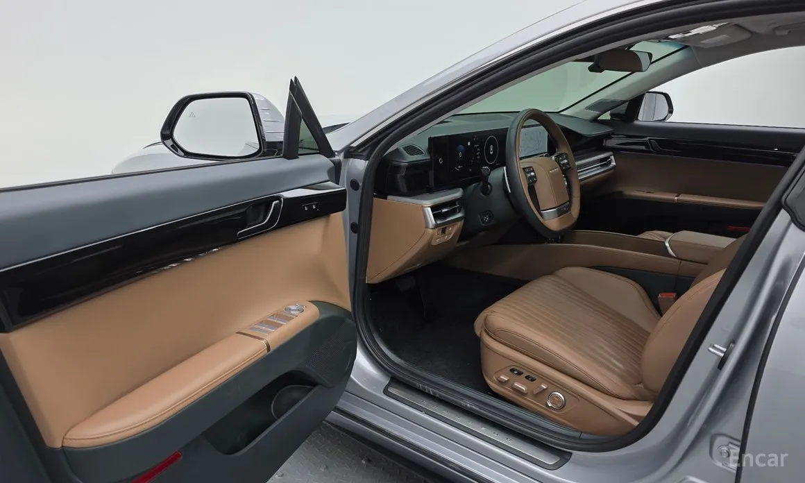 Фото 10 - Hyundai Grandeur