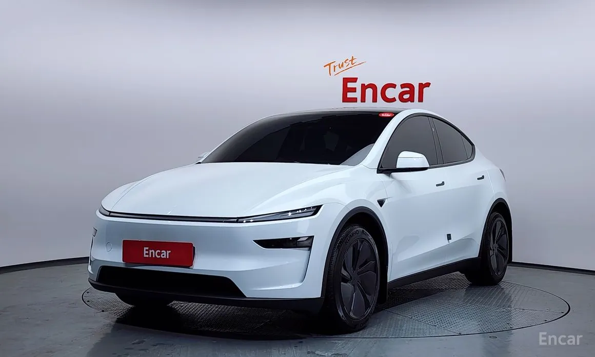 Фото 1 - Tesla Model Y