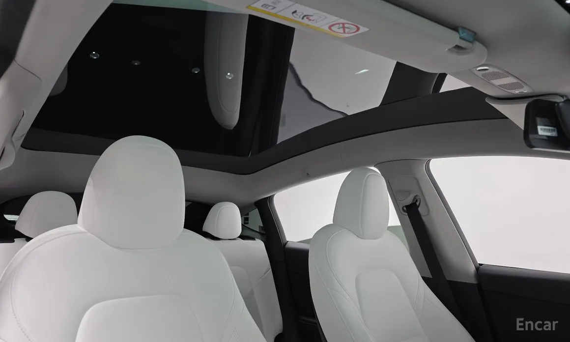 Фото 18 - Tesla Model Y