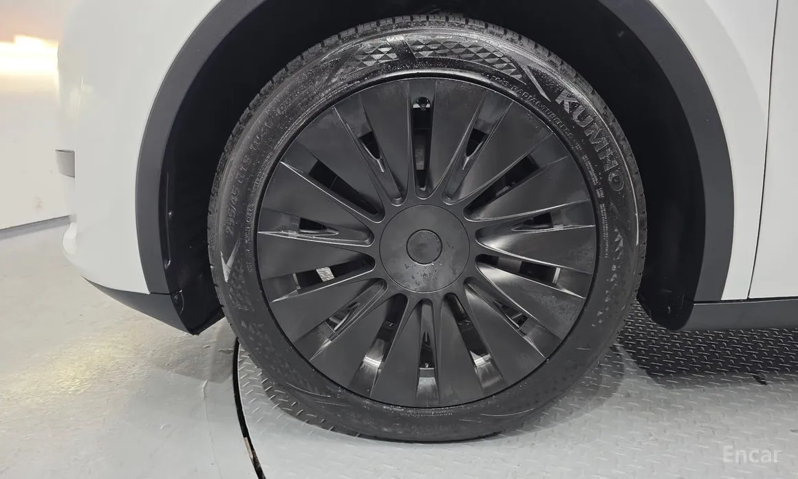 Фото 5 - Tesla Model Y