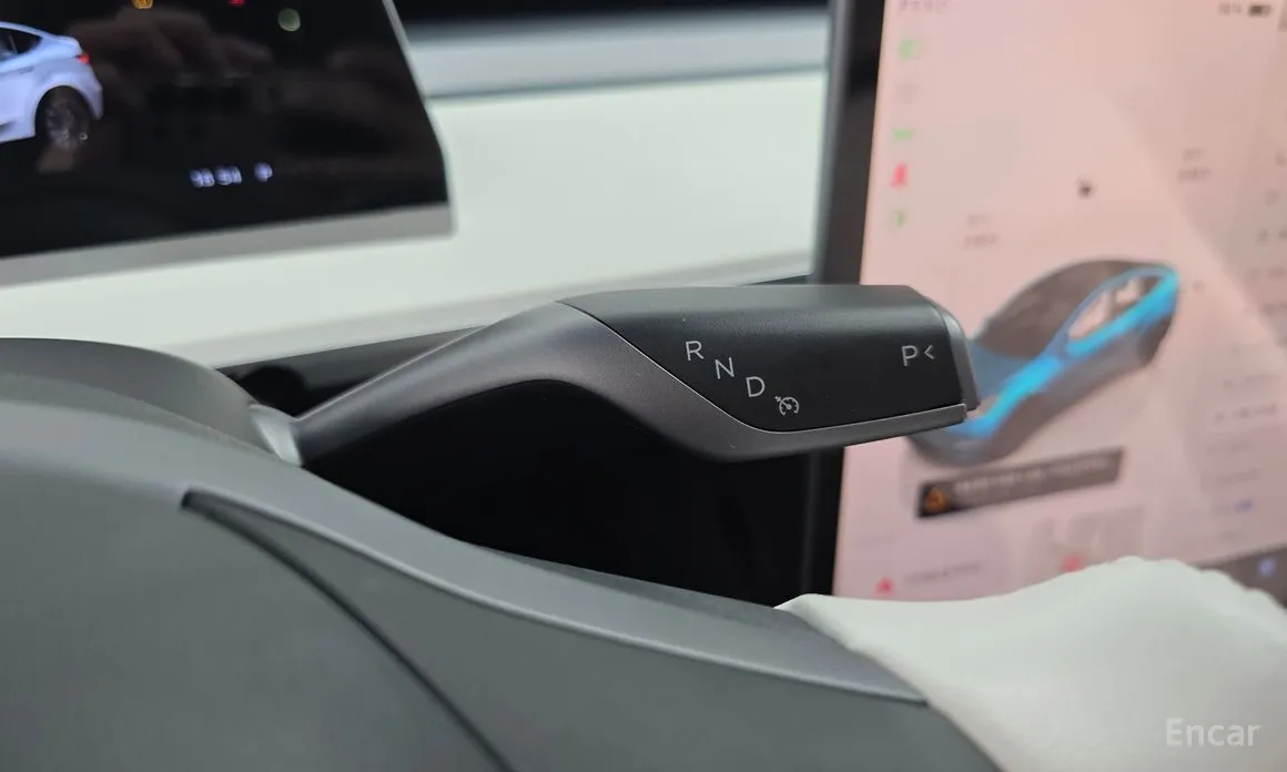 Фото 9 - Tesla Model Y