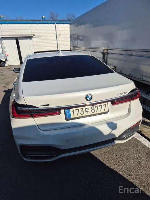 Фото 4 - BMW 7 Series