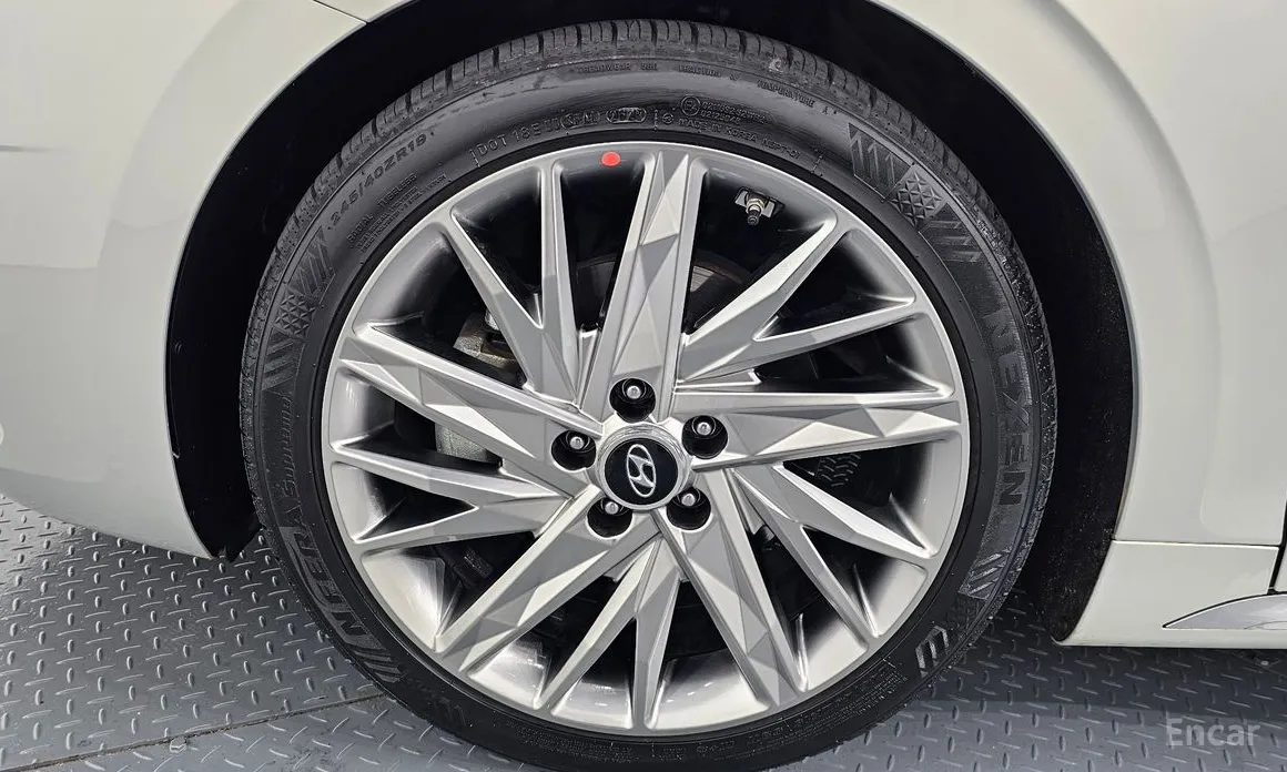 Фото 5 - Hyundai Grandeur