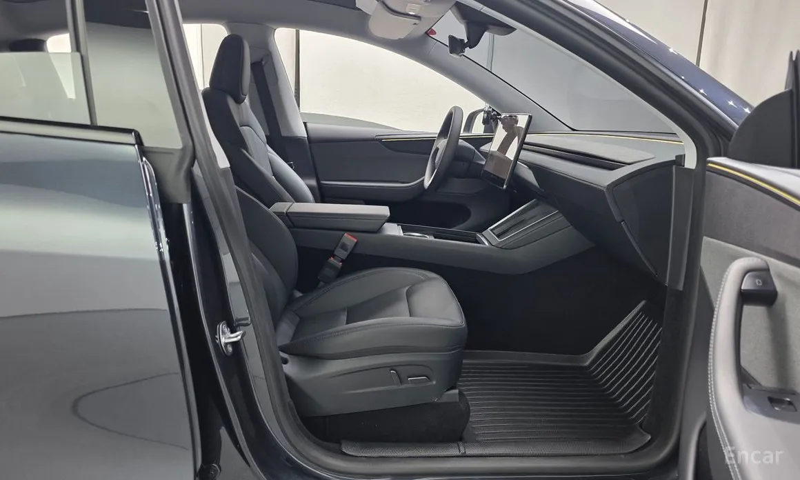 Фото 10 - Tesla Model Y