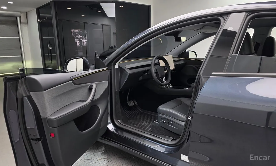 Фото 11 - Tesla Model Y