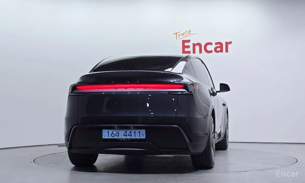 Фото 4 - Tesla Model Y