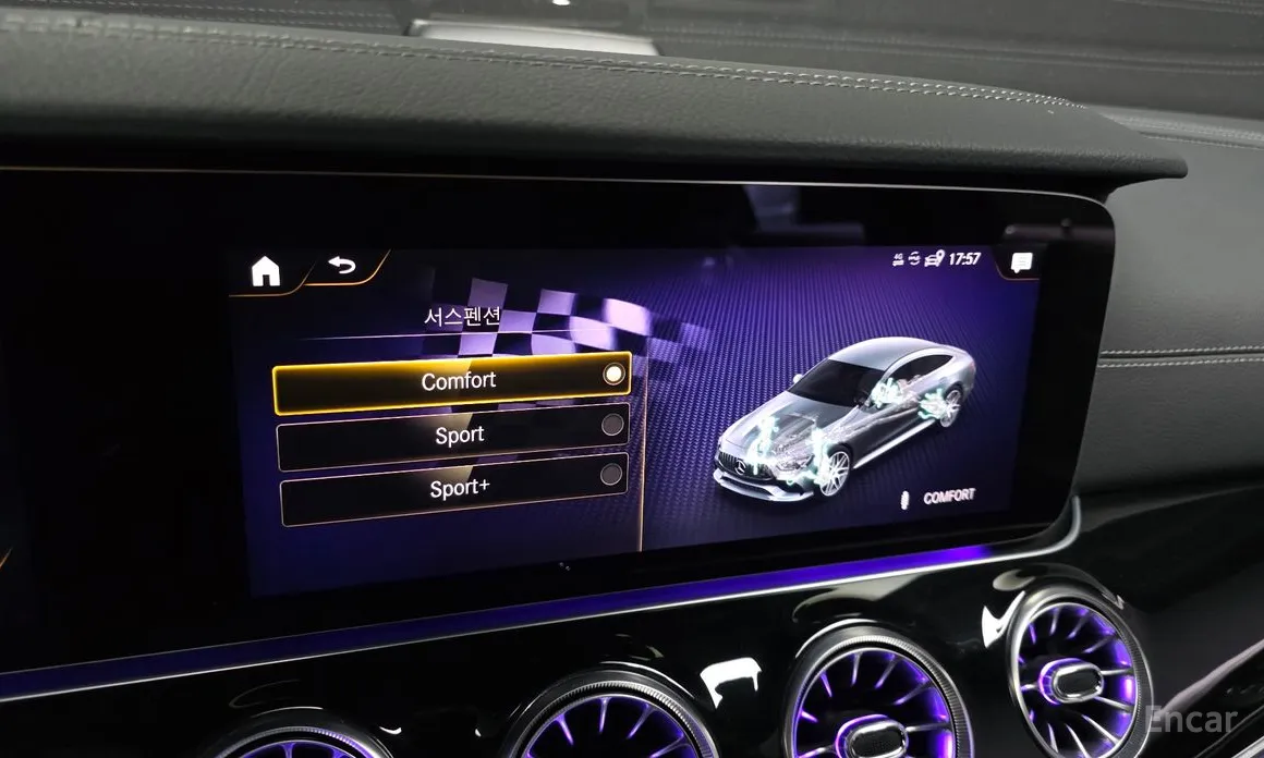 Фото 17 - Mercedes-Benz AMG GT