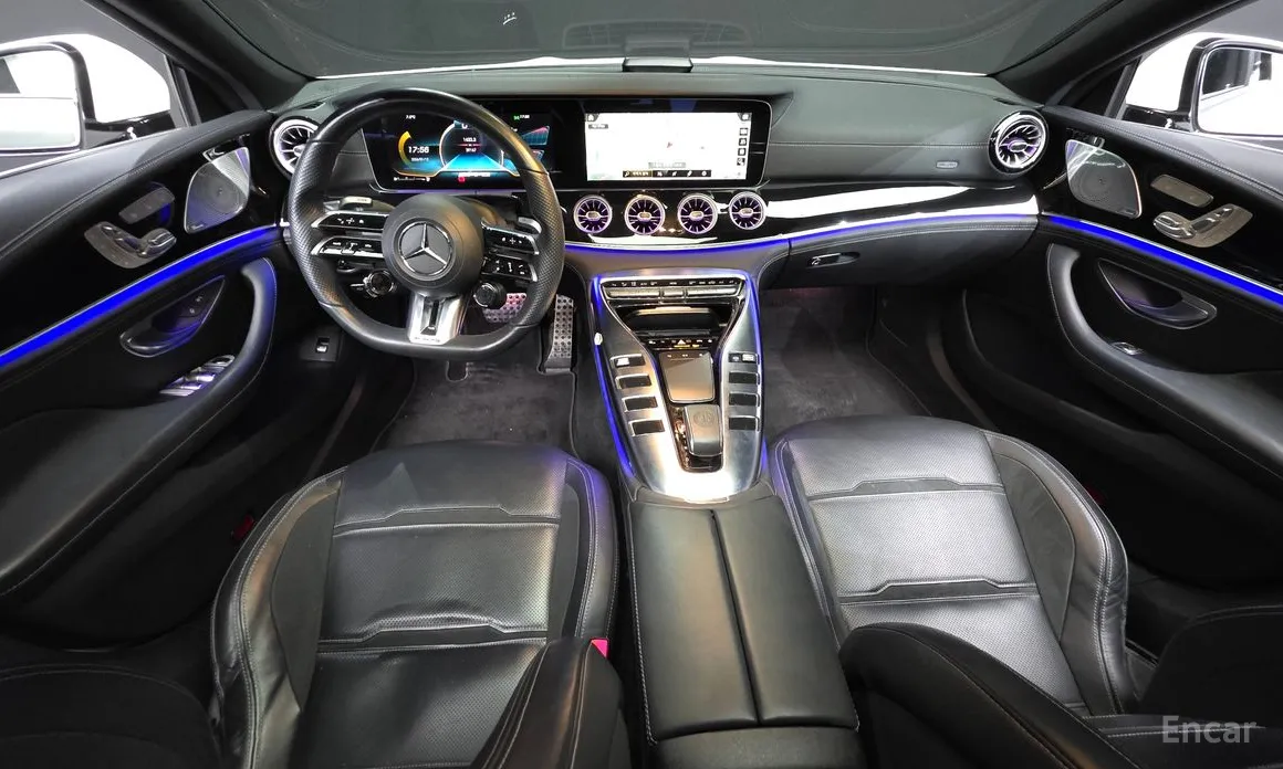 Фото 7 - Mercedes-Benz AMG GT