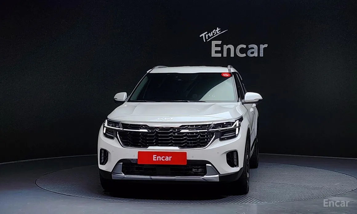 Фото 3 - Kia Seltos