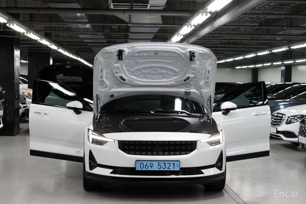 Фото 16 - Polestar 2