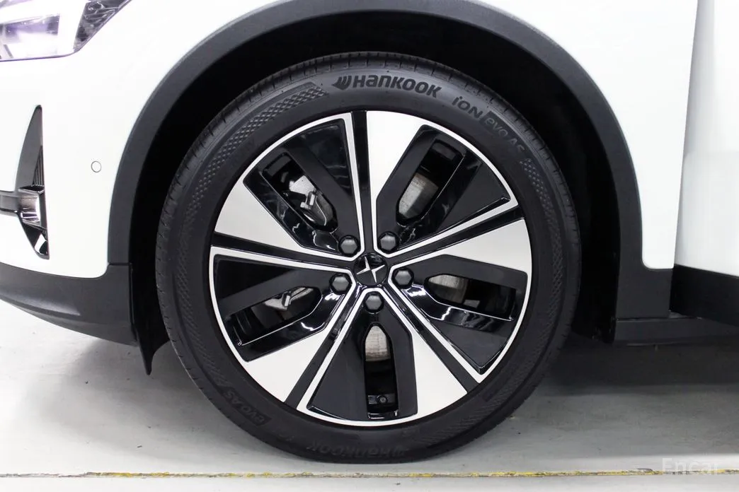 Фото 19 - Polestar 2