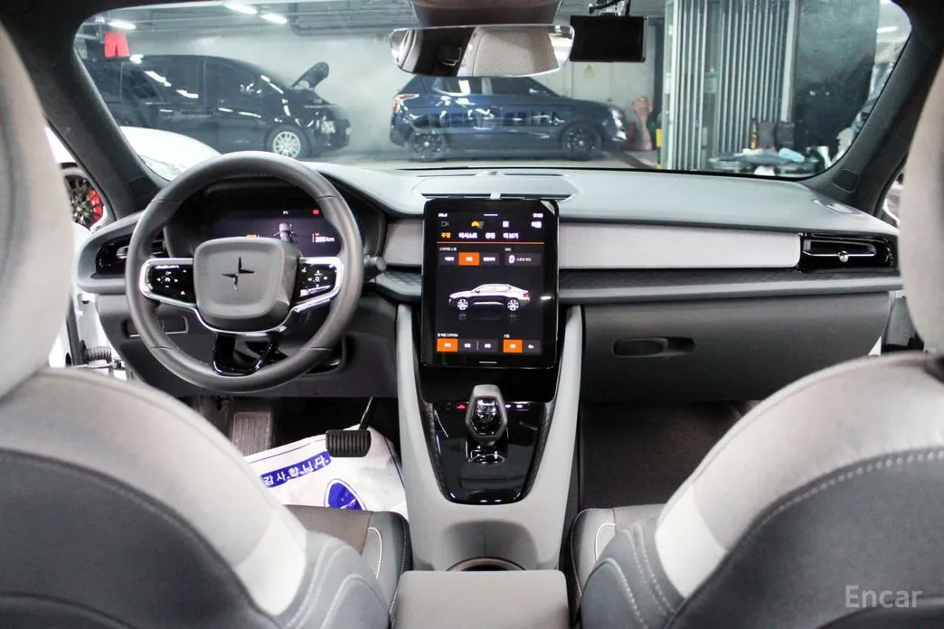 Фото 9 - Polestar 2