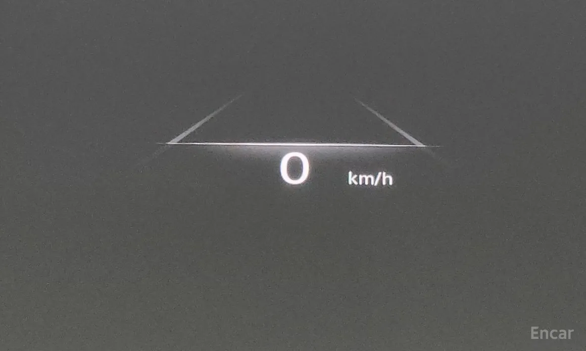 Фото 14 - Genesis GV70