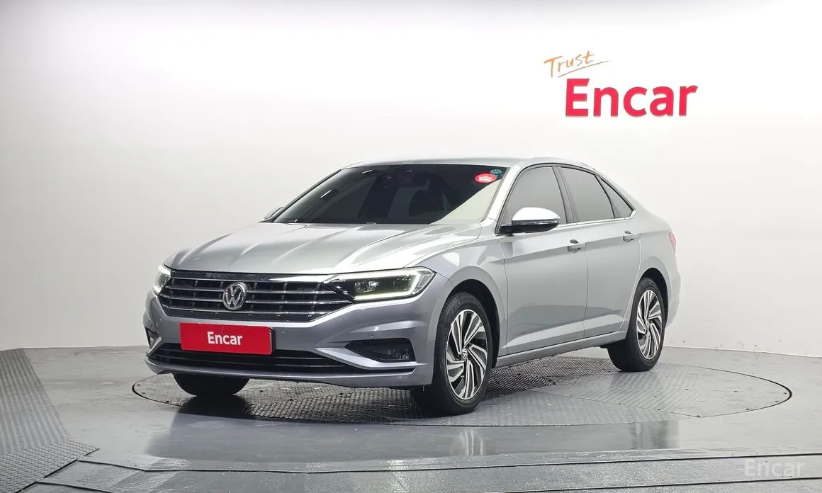 Фото 1 - Volkswagen Jetta