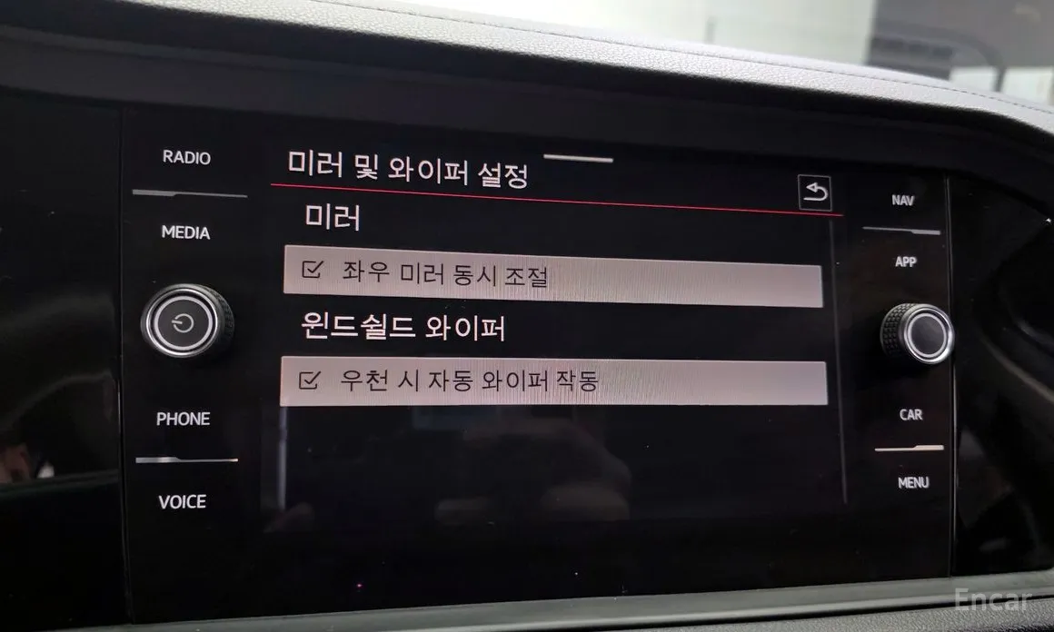 Фото 19 - Volkswagen Jetta