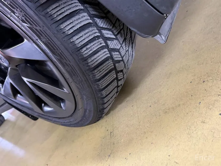 Фото 19 - Tesla Model X