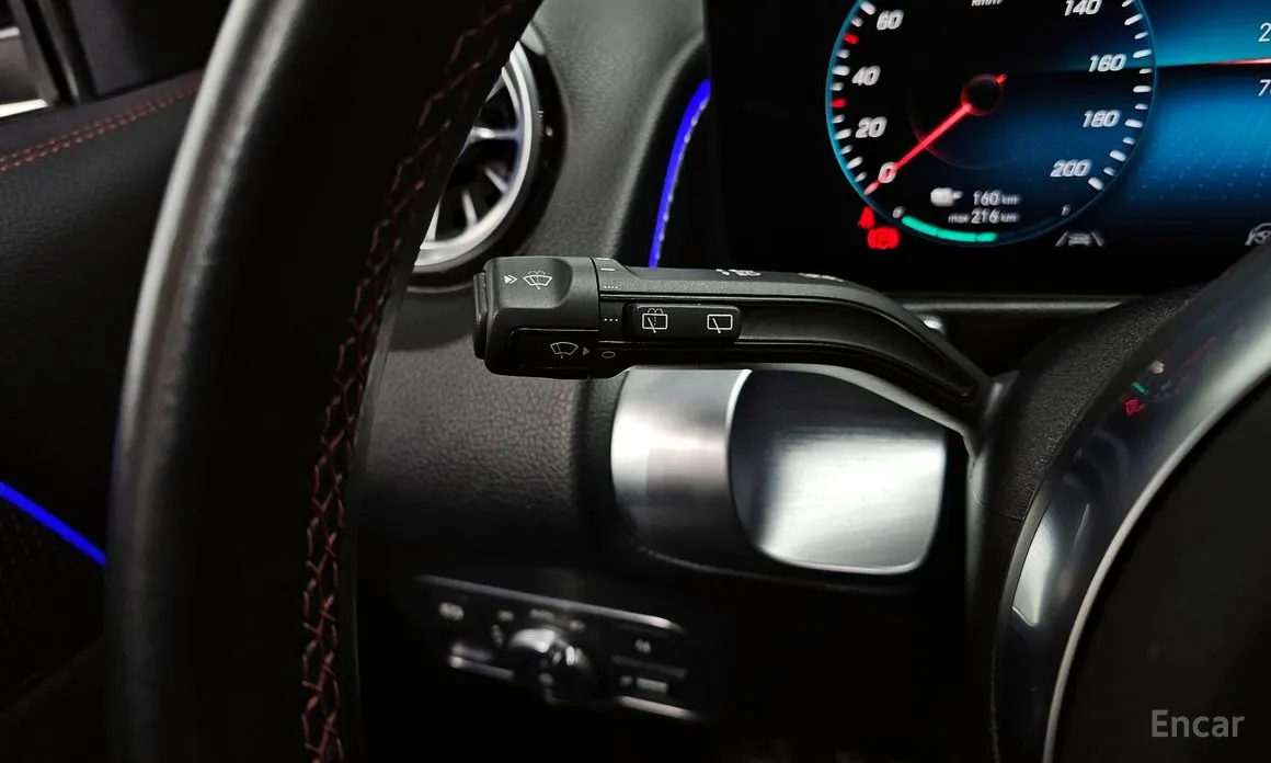 Фото 18 - Mercedes-Benz EQB