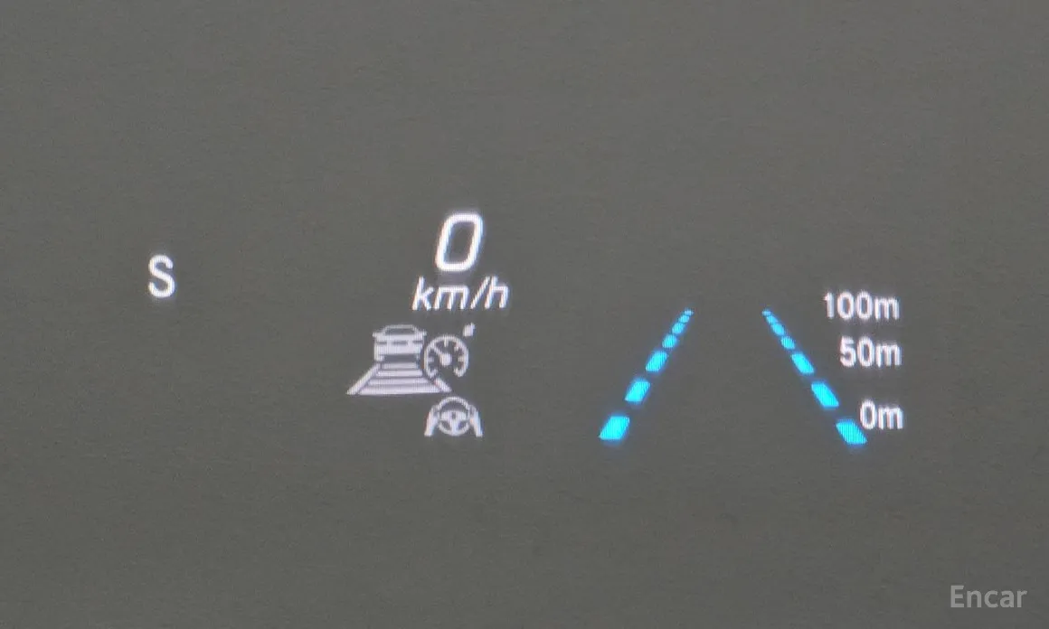 Фото 19 - Mercedes-Benz EQB