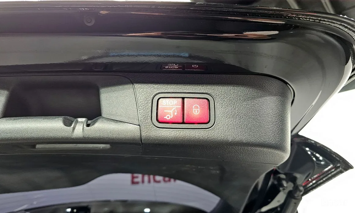 Фото 20 - Mercedes-Benz EQB