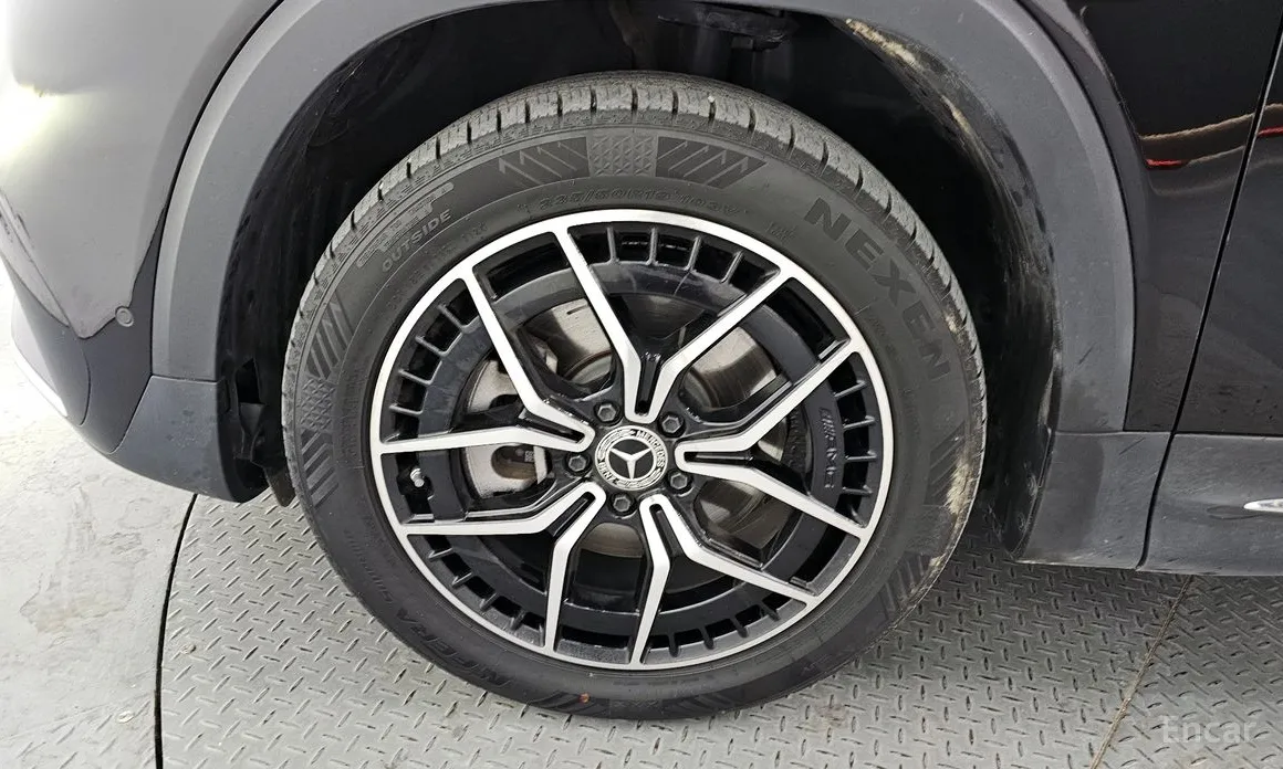 Фото 5 - Mercedes-Benz EQB