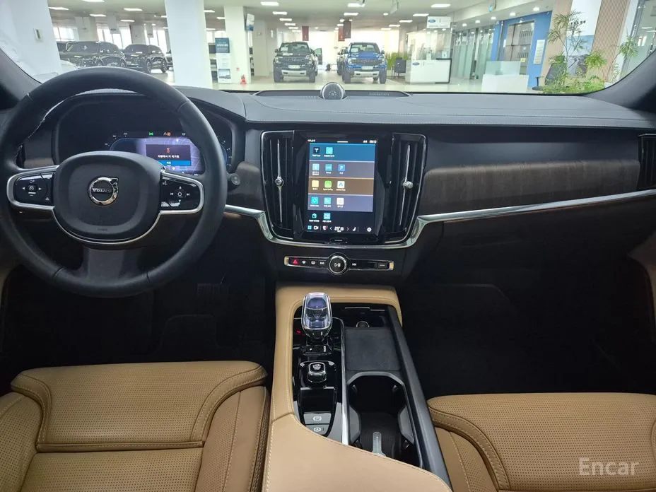 Фото 7 - Volvo V90