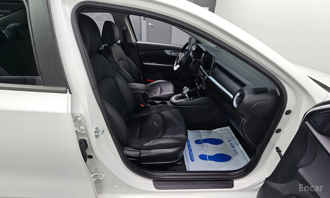 Фото 13 - Kia K3