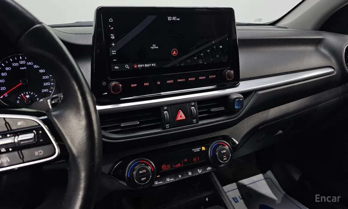 Фото 18 - Kia K3